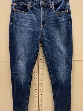 American Eagle Outfitters Dark Blue Skinny Jeans